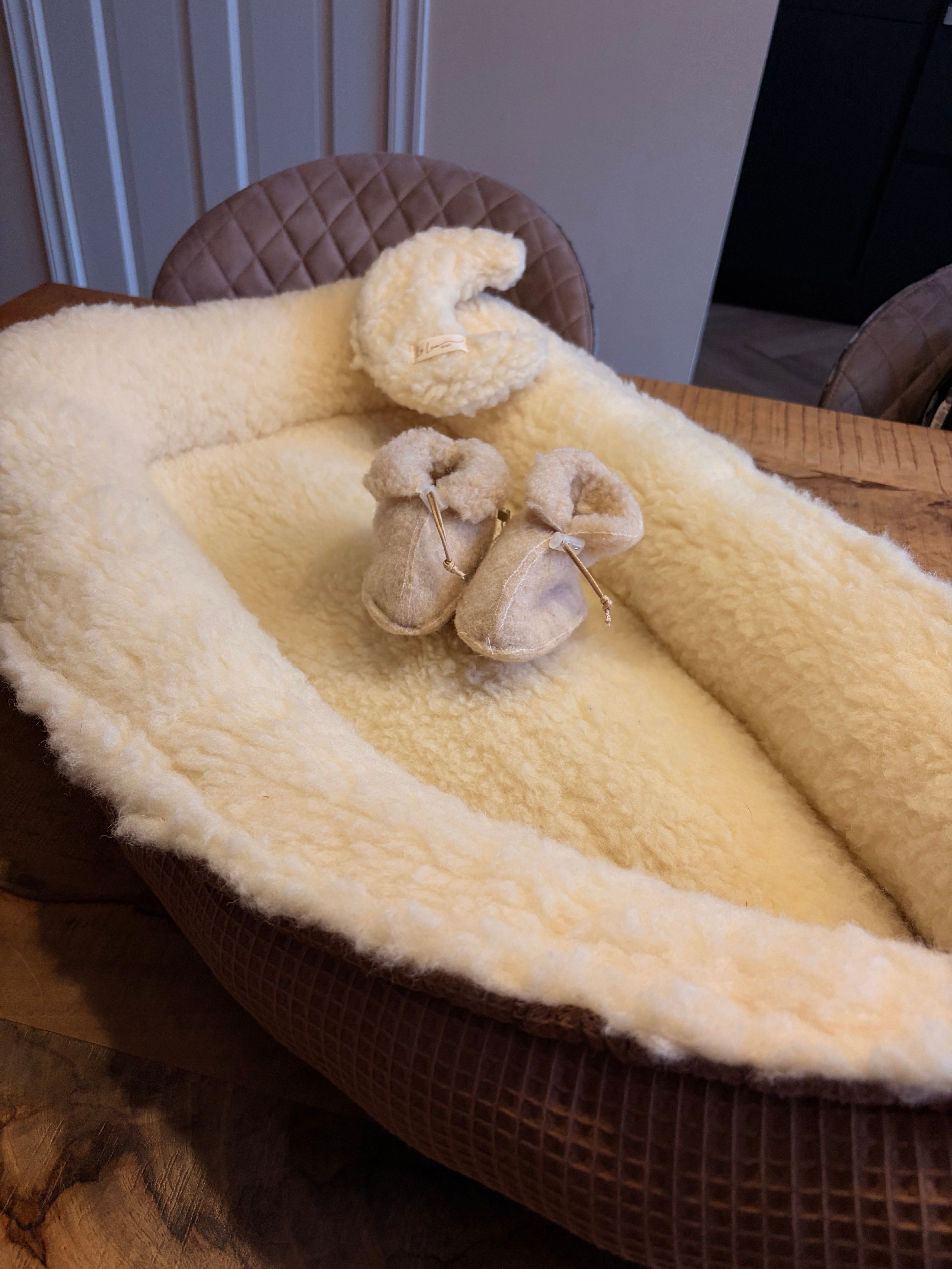 Babynestje binnenzijde 100% merinowol - La Luun baby