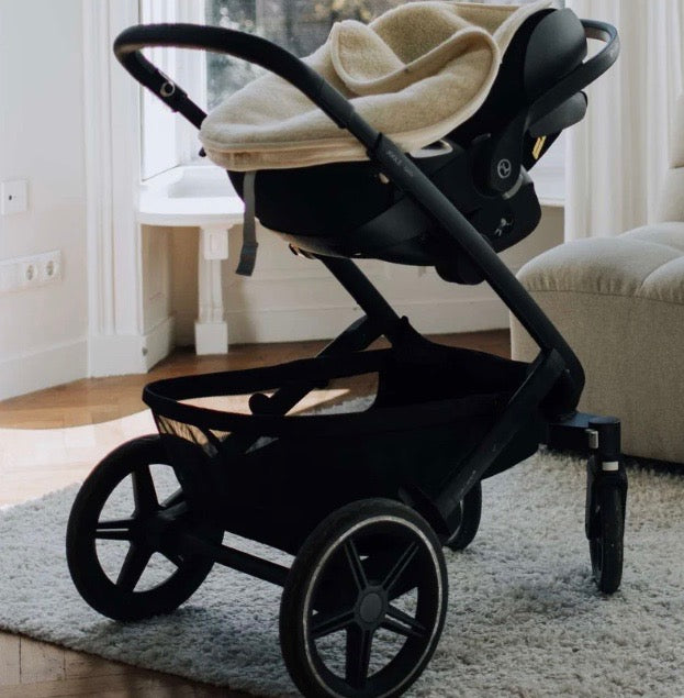 Voetenzak voor autostoel of maxi-cosi van merinowol - Kico label