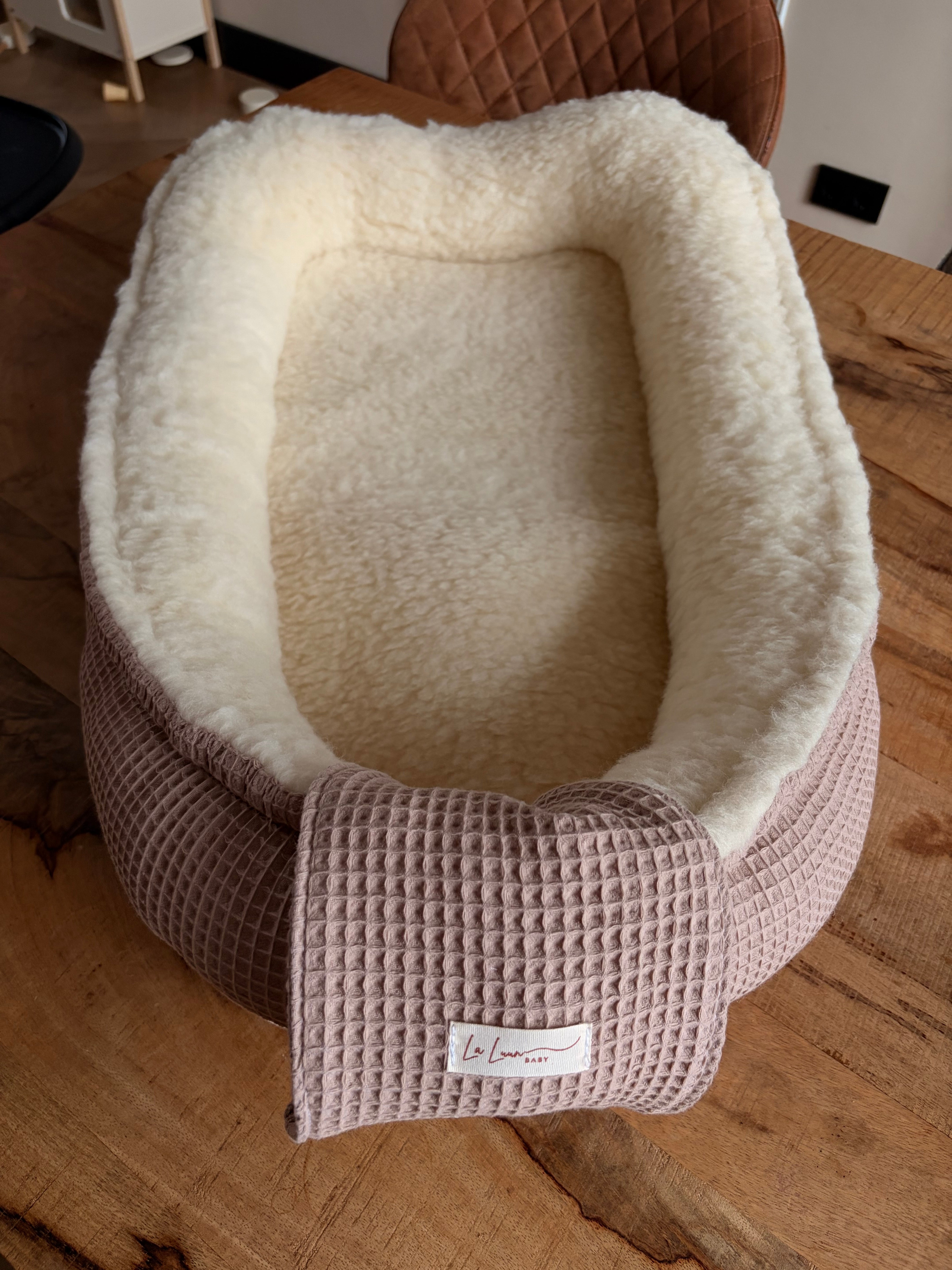 Babynestje binnenzijde 100% merinowol - La Luun baby