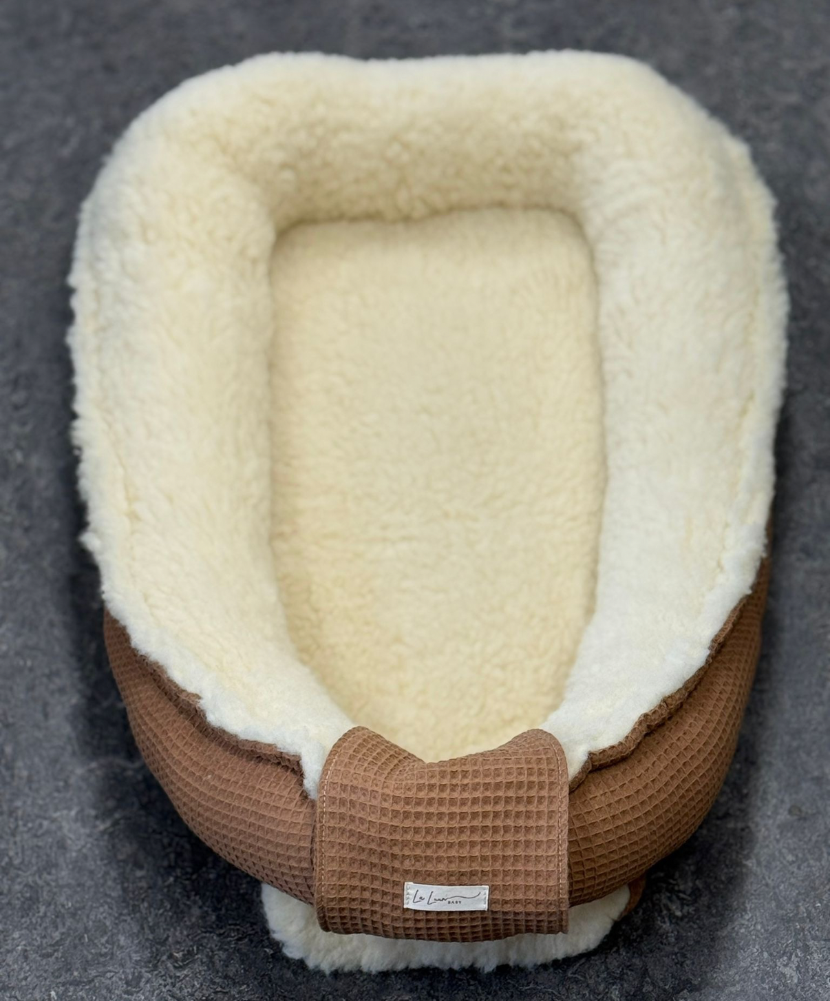 Babynestje binnenzijde 100% merinowol - La Luun baby PRE-ORDER