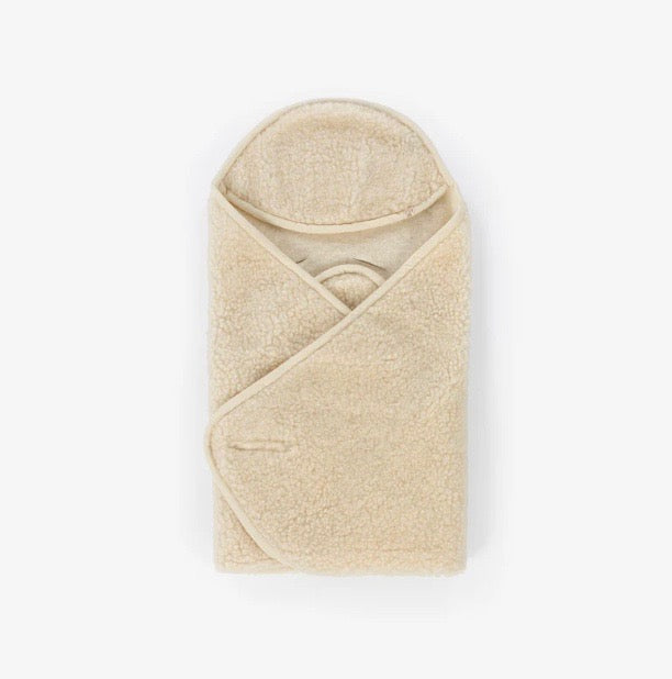 Wikkeldeken met maxi-cosi openingen - Kico label